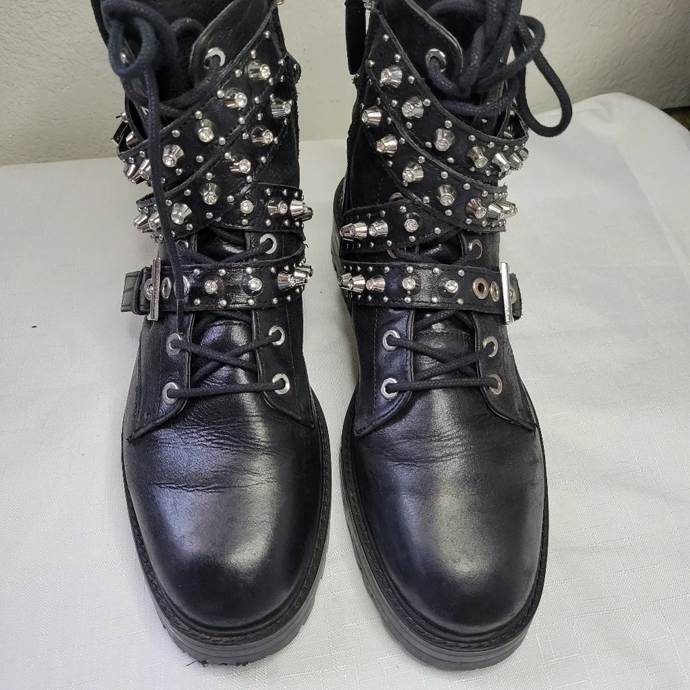 Zara stylish black